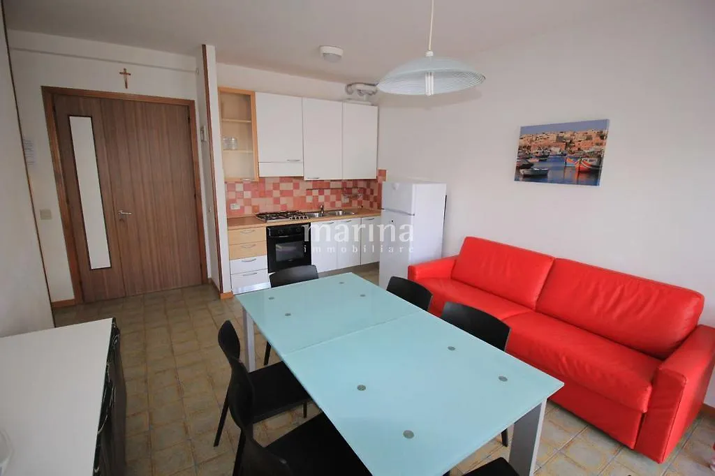 Bardini Apartamento Lido di Jesolo 0*,  Itália
