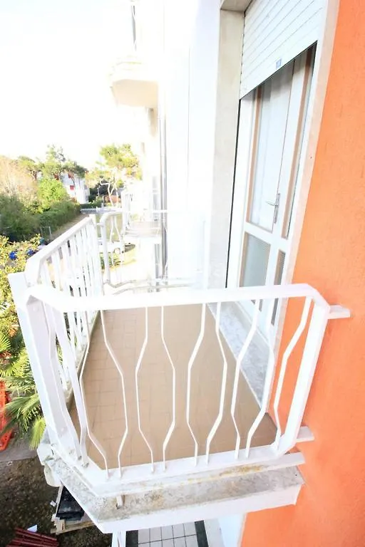 Bardini Apartamento Lido di Jesolo 0*,